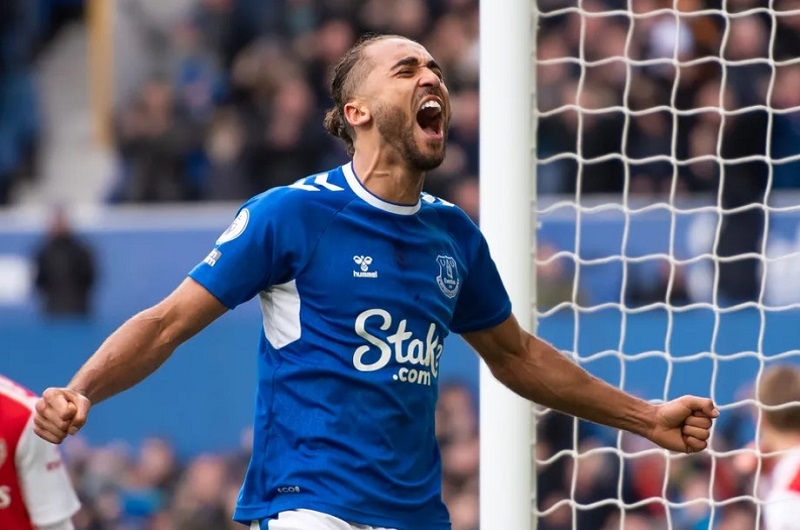 Dominic Calvert-Lewin đang phải đối mặt với áp lực lớn