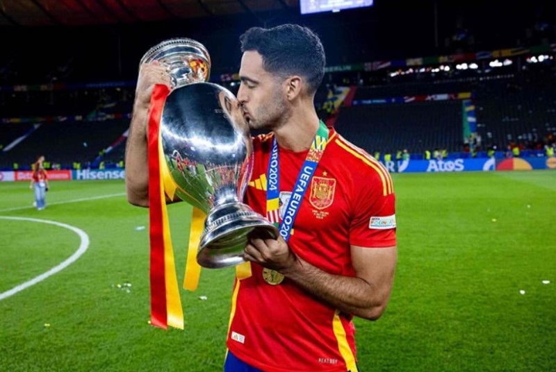 Mikel Merino góp phần giúp đội tuyển Tây Ban Nha vô địch EURO 2024