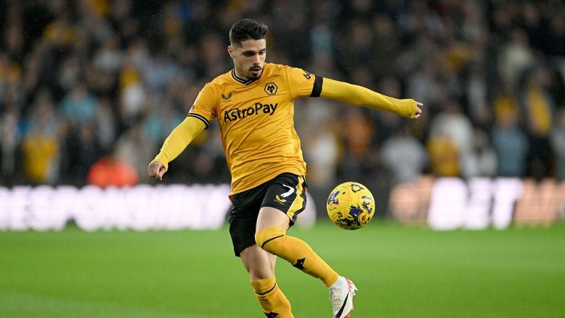 Neto tỏa sáng tại Wolverhampton Wanderers