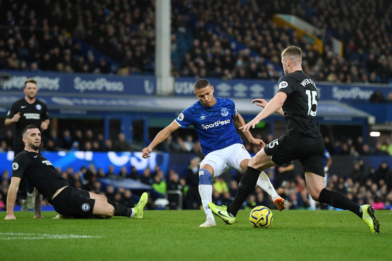 Soi kèo trận đấu Everton vs Brighton 