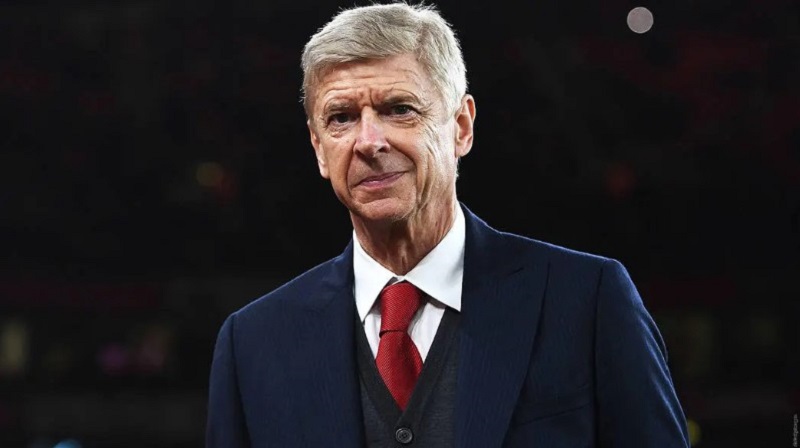 HLV Arsene Wenger dẫn dắt nhiều trận đấu nhất lịch sử