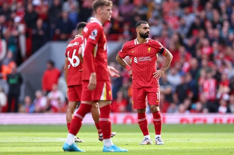 Liverpool để thua đau đớn trước Nottingham Forest ngay trên sân nhà