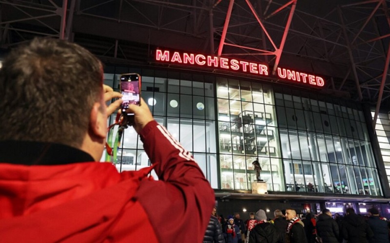 Old Trafford sẽ được nâng cấp hay phá bỏ?