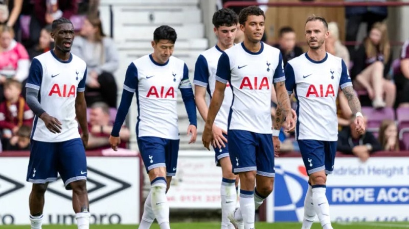 Tottenham nỗ lực theo đuổi ngôi vương