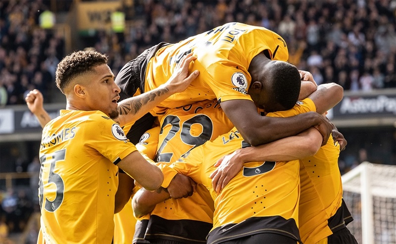 Wolves chưa có bất kỳ một chiến thắng nào